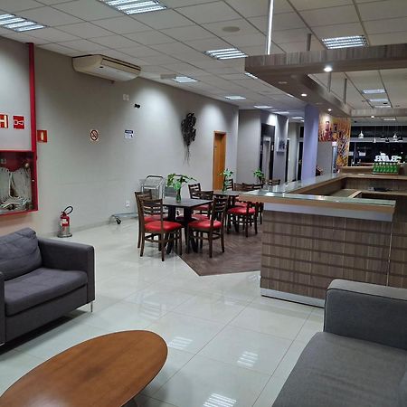 Onix Inn Hotel Cravinhos Kültér fotó