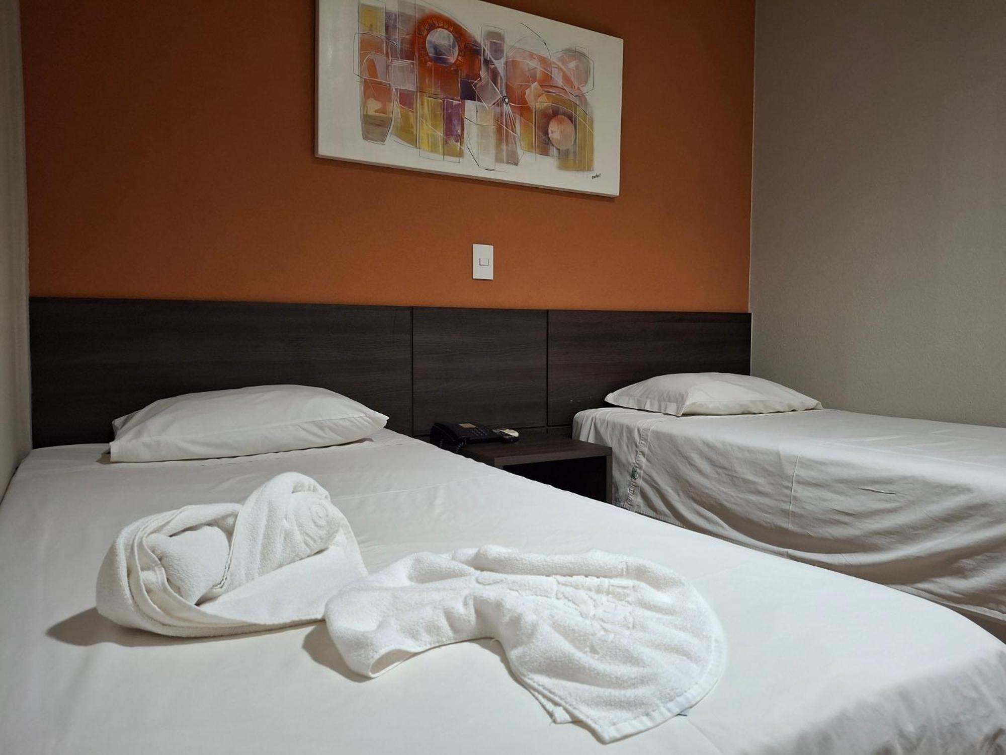 Onix Inn Hotel Cravinhos Kültér fotó